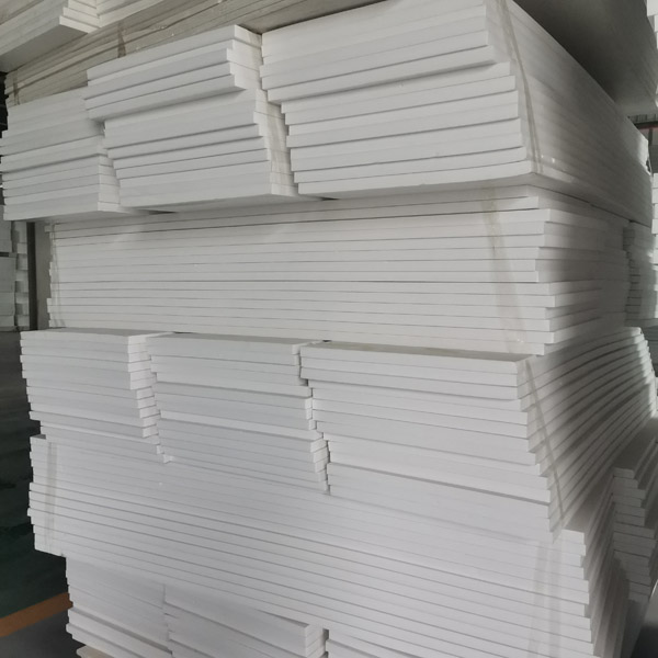 超臨界二氧化碳擠塑板設備與氮氣發(fā)泡有什么不