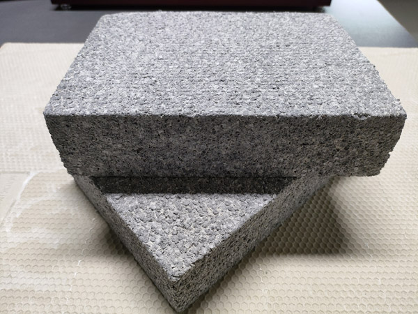 石墨無(wú)機(jī)復(fù)合聚苯板